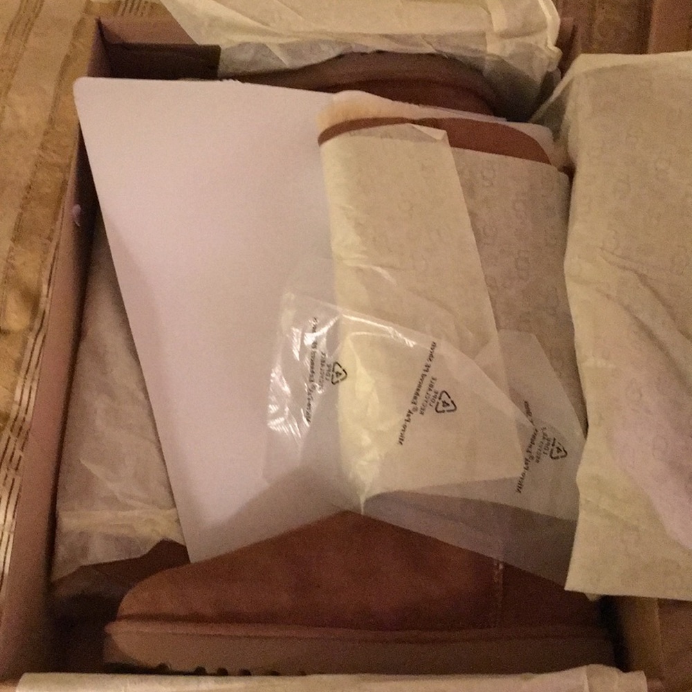 Ugg Size 10 Bailey Bow Tall NEW